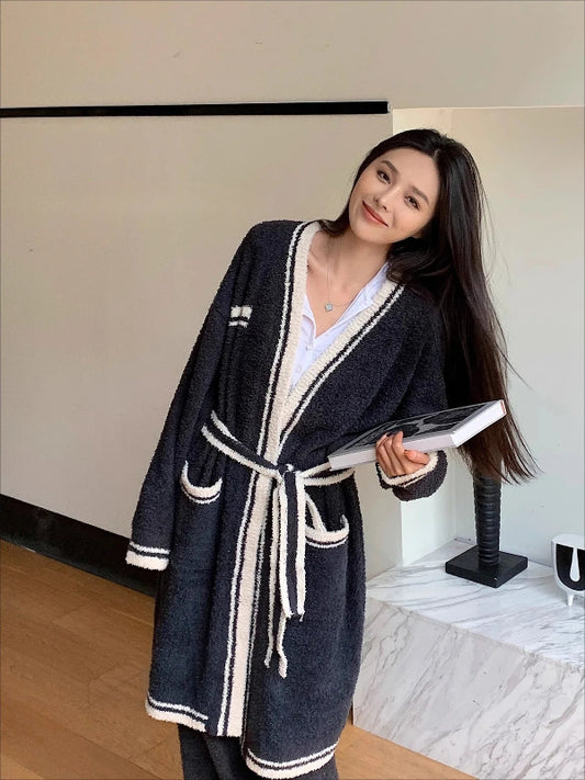 Peignoir_bain_lot_de_2-Robe_et_Pantalon_Mi-Mollet_en_Non-Tisse_épais_coton-Polyester_rayure_élégante-manche_longue-pantalon-doux-confortable-moelleux-épais-absorbant-printemps-automne-hiver-blanc-bleu