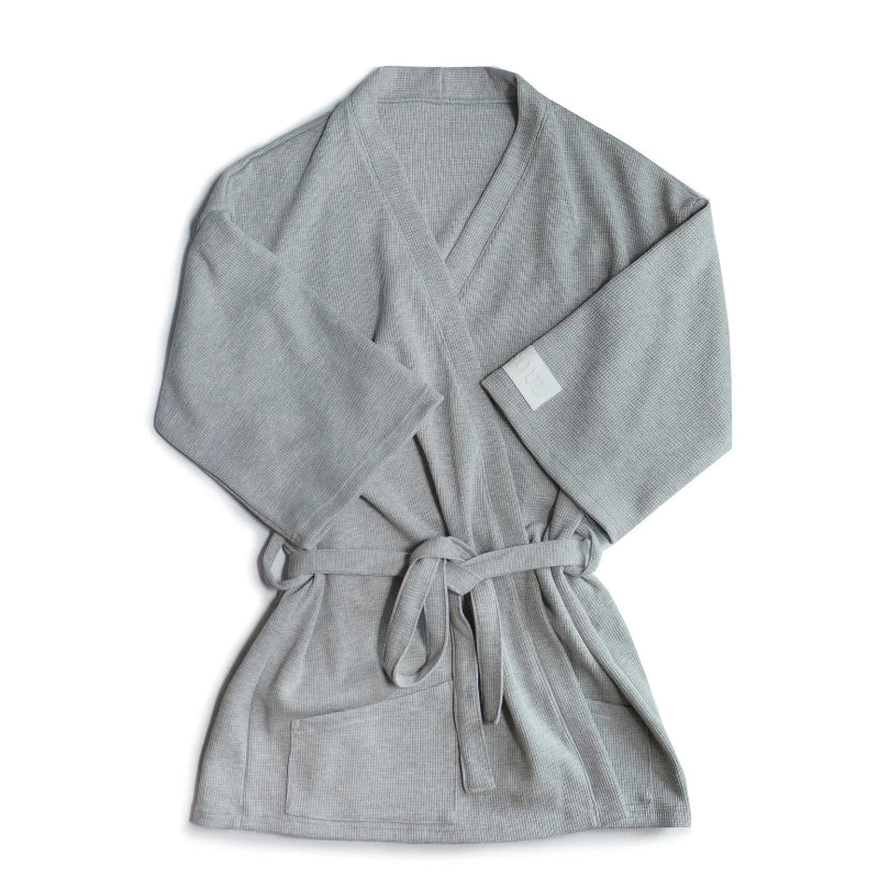 Peignoir_de_bain_eponge_bleu_court-eponge-coton-manche-trois-quarts-epaisseur-normale-col-chale-mi-cuisse-moelleux-ete-confortable-absorbant-printemps-automne-gris