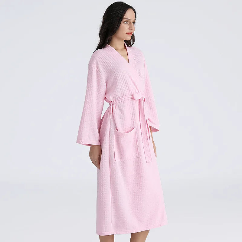 Peignoir_de_bain_homme_coton_brod_-mi-mollet-manche-longue-blanc-hiver-femme-rose