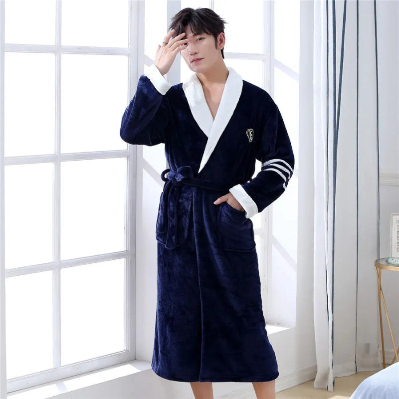 Peignoir_bain_de_mousse_homme-Flanelle_non-tissée_homme-col_V-rayé-manches_longues-col-châle-mi-mollet-épais-absorbant-moelleux-confortable-doux-printemps-automne-hiver-bleu-blanc