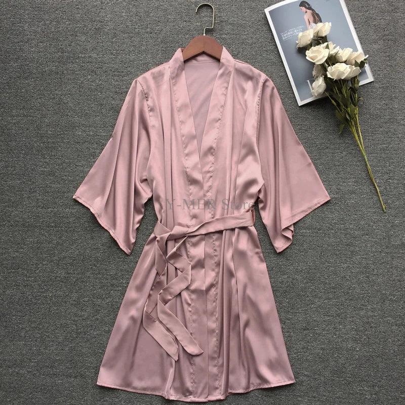 Peignoir_blanc_de_bain_femme-Satin_fausse_soie-coupe_mi-mollet-manche_trois_quarts-col_V-léger-motif_uni-doux-confortable-été-moelleux-absorbant-printemps-violet