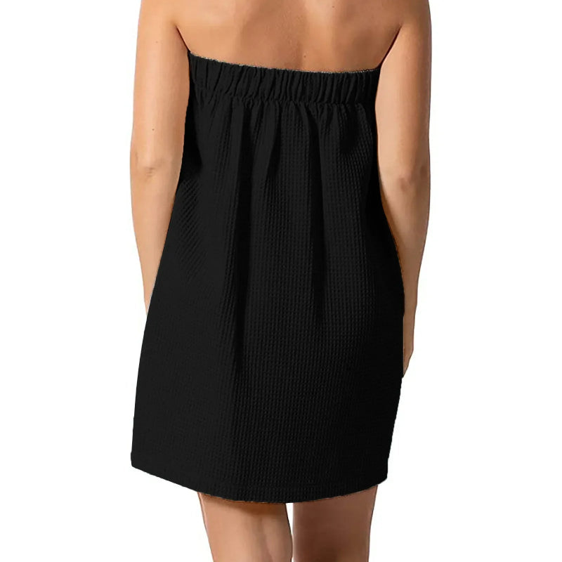 Peignoir_dans_salle_de_bain-polyester_coton_peigné-épaule degagée-mi cuisse-doux-absorbant-confortable-moelleux-noir