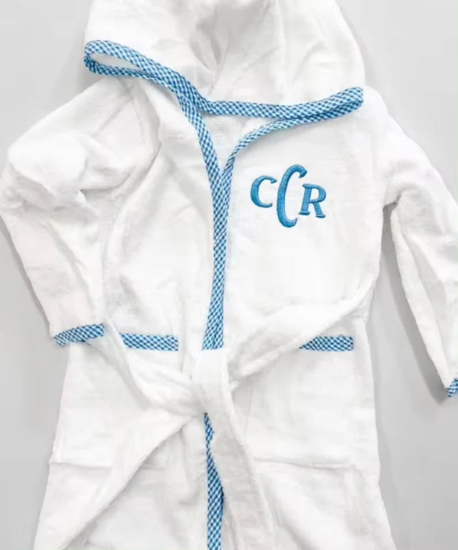 Peignoir_de_bain_2 a 3_ans-pur coton-avec capuche-manche longue-epais-mi-genou-personnalisable-bande rose-bande bleu-absorbant-doux-moelleux-confortable-eponge-printemps-automne-ete-hiver-blanc bleu