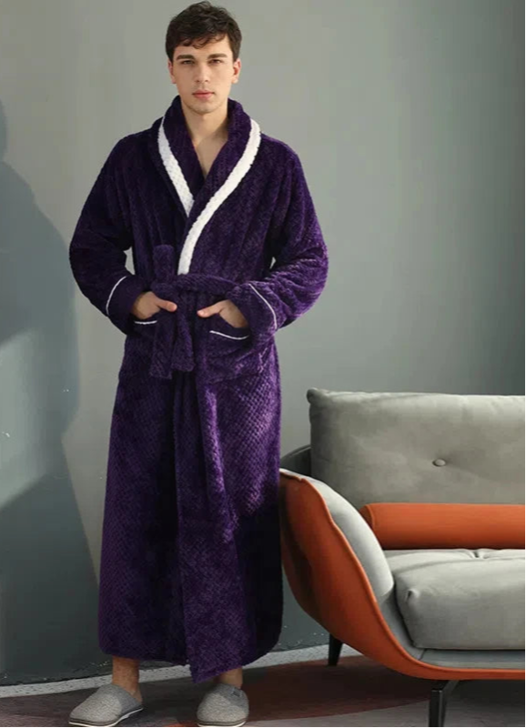 Peignoir_de_bain_adolescent_14_ans-col_rabattu-bande_blanche-manche_longue-épais-longueur_cheville-col_châle-doux-moelleux-confortable-absorbant-printemps-hiver-automne-violet