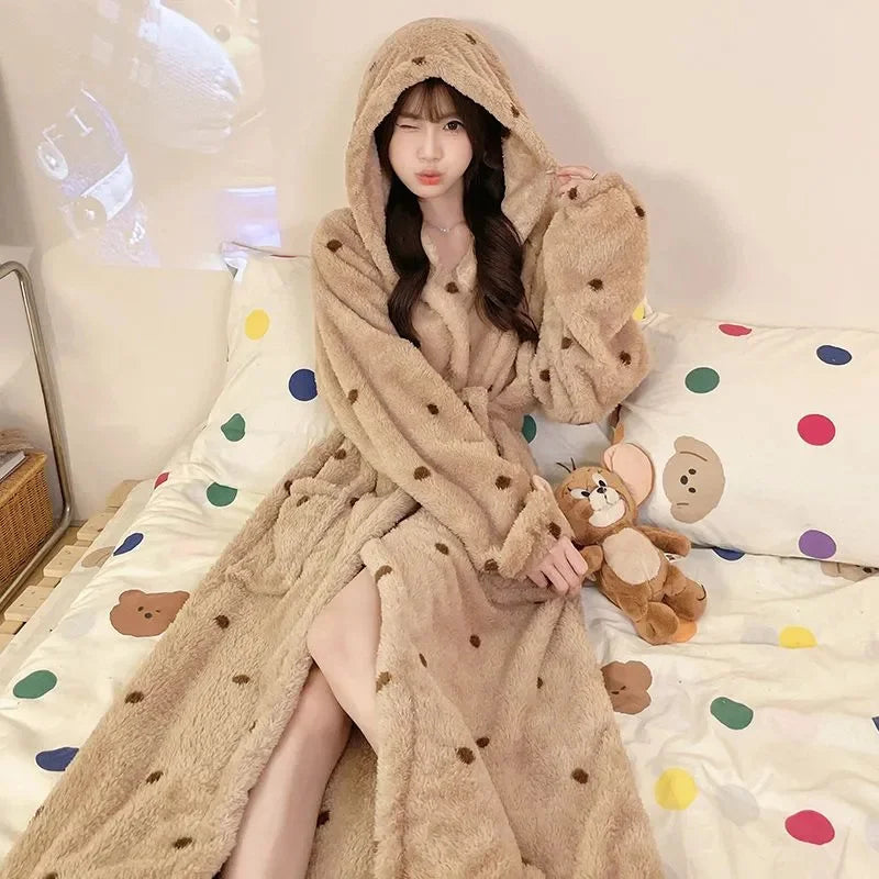 Peignoir_de_bain_avec_capuche_femme-polyester-manche_longue-épais-motif_animal-longueur_cheville-confortable-doux-hiver-moelleux-automne-printemps-beige marron