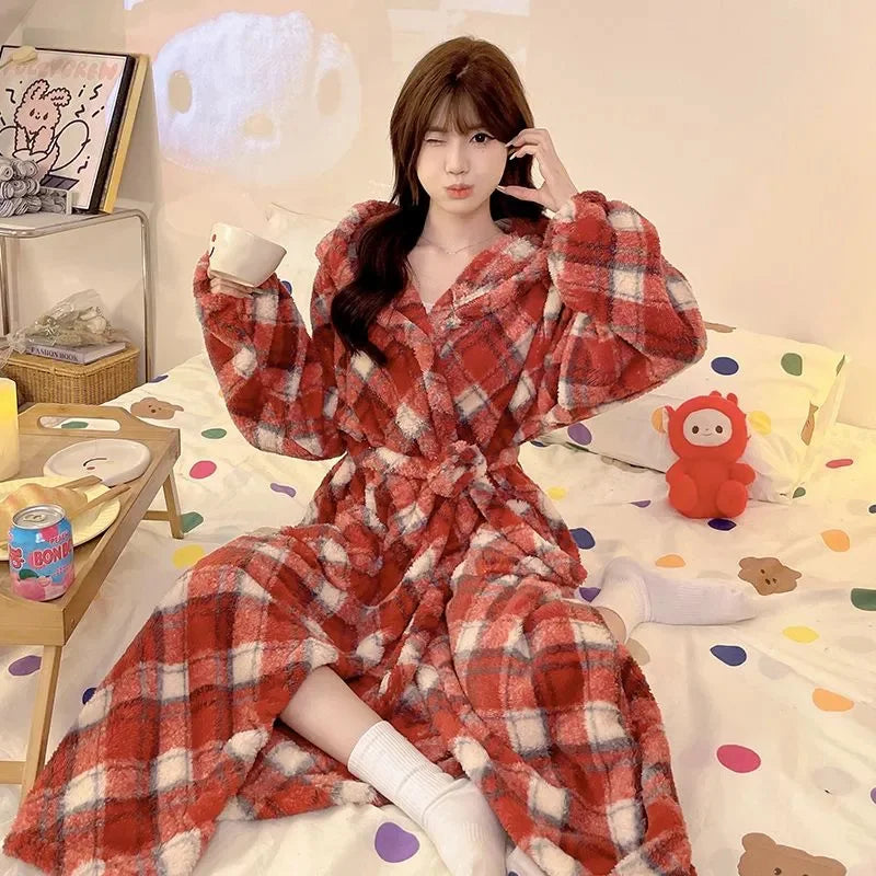 Peignoir_de_bain_avec_capuche_femme-polyester-manche_longue-épais-motif_animal-longueur_cheville-confortable-hiver-doux-moelleux-automne-printemps-beige-rouge