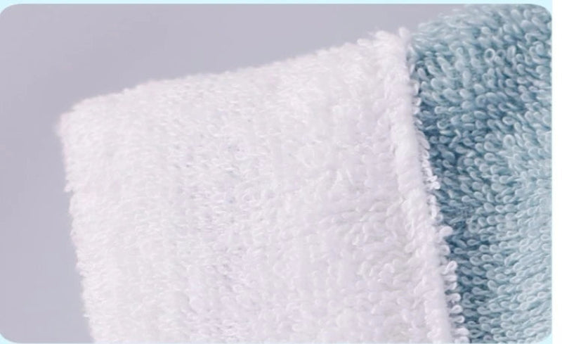 Peignoir_de_bain_bebe-avec_prenom-capuche_forme_animale-coton-polyester-absorbant-doux-confortable-moelleux-motif_uni-manche_longue-mi-genou-printemps-hiver-automne-blanc-bleu