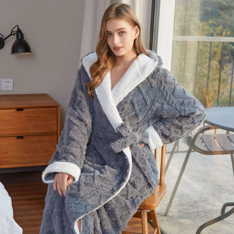 Peignoir_de_bain_blanc_capuche_tres_bonne_qualite-coton-flanelle-manche-longue-épais-longueur-cheville-absorbant-moelleux-confortable-col-châle-capuche-printemps-automne-hiver-blanc-gris