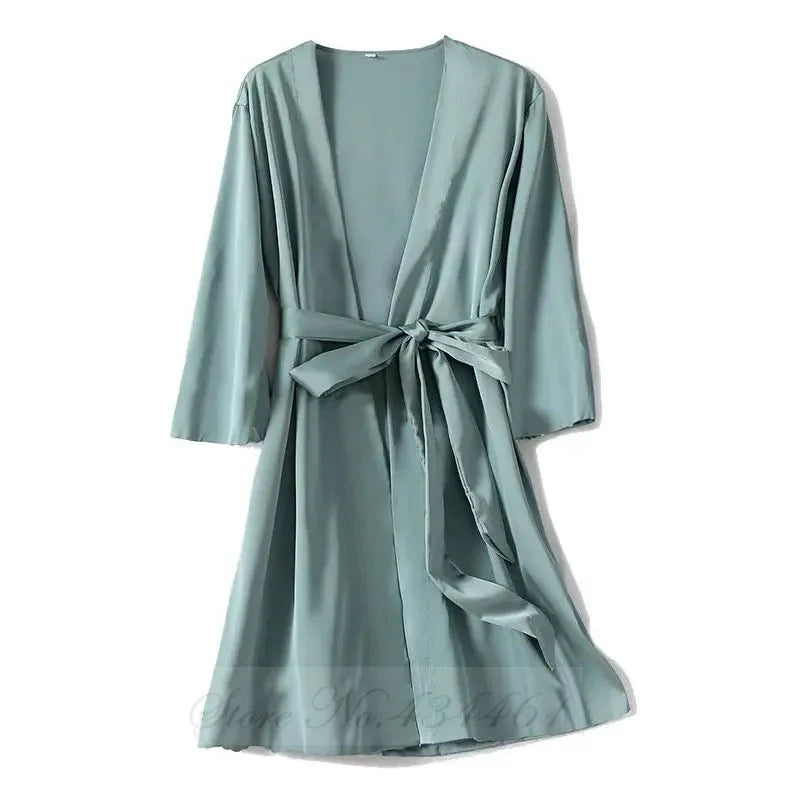 Peignoir de bain en viscose-satin-polyester-viscose-manche-longue-léger-mi-genou-col-V-absorbant-moelleux-confortable-printemps-bleu