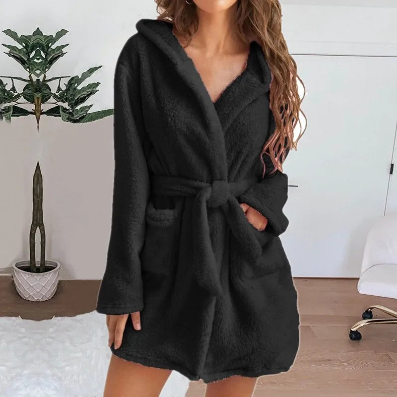 Peignoir_de_bain_eponge_femme_court-flanelle-eponge-capuche-manche-longue-moelleux-confortable-absorbant-mi-cuisse-printemps-automne-ete-hiver-noir