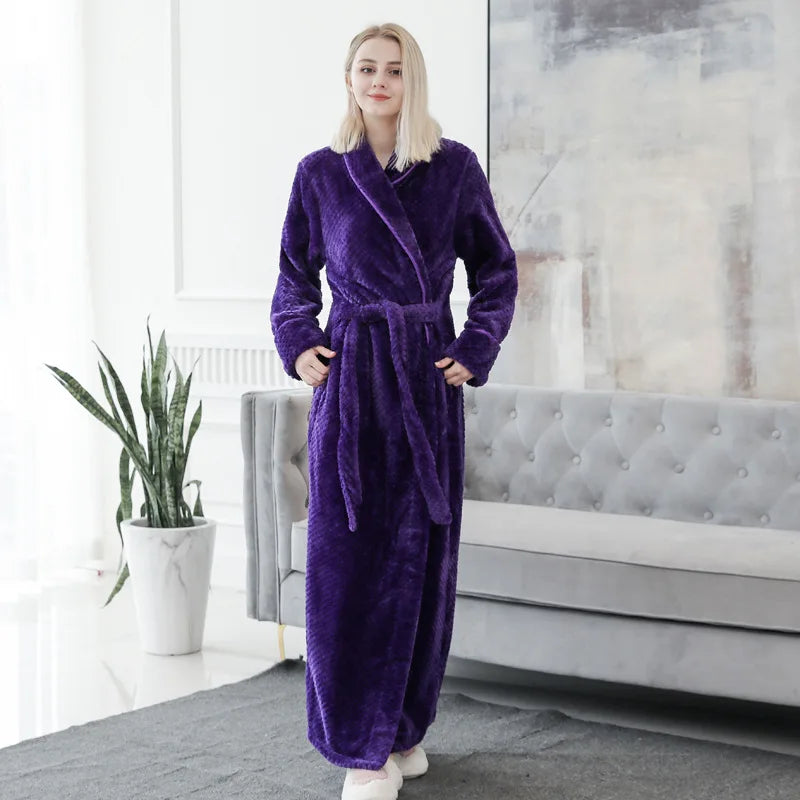 Peignoir de bain femme moderne-flanelle-col-chale-manche-longue-epais-manche-mi-mollet-moelleux-hiver-confortable-personnalisable-violet