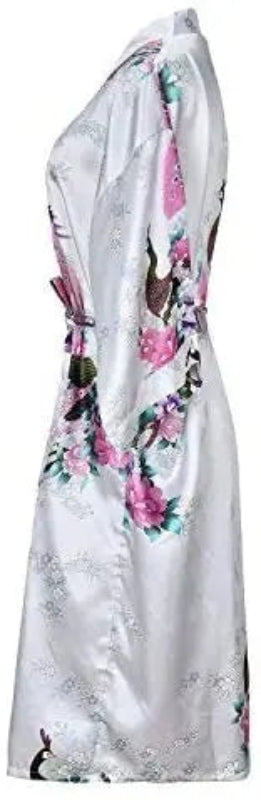 Peignoir de bain femme multicolore-fausse-soie-motif-floral-kimono-manche-trois-quarts-mi-mollet-satin-printemps-ete-blanc