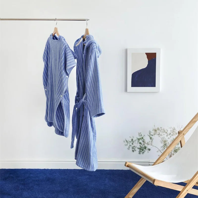 Peignoir de bain femme reversible-coton-polyester-absorbant-sans-manche-boutonne-hiver-blanc-bleu