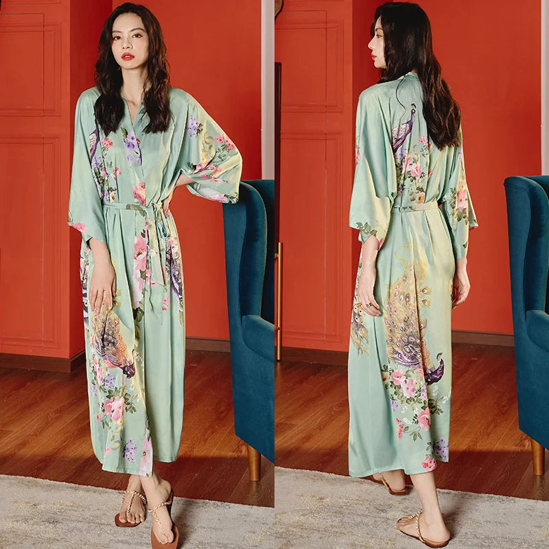 Peignoir de bain femme rose poudré-satin-polyester-manche-trois-quarts-ete-mi-mollet-motif-floral-printemps-vert-