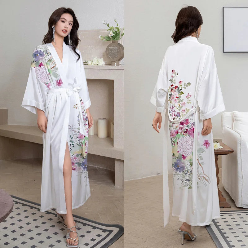 Peignoir de bain femme rose poudré-satin-polyester-manche-trois-quarts-mi-mollet-motif-floral-printemps-ete-blanc