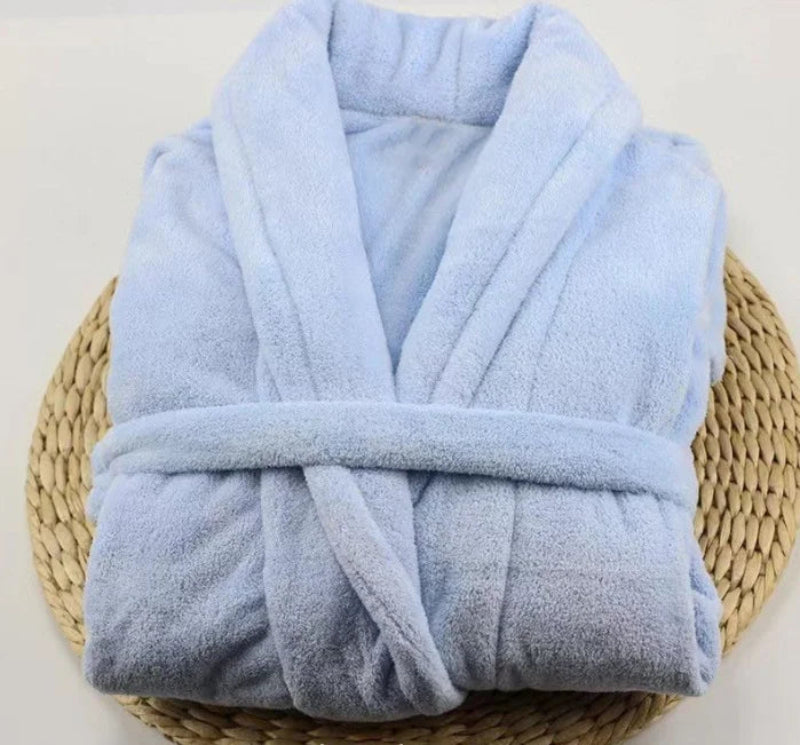 Peignoir_de_bain_homme_grave_-absorbant-blanc-hiver-manche-longue-bleu-ciel
